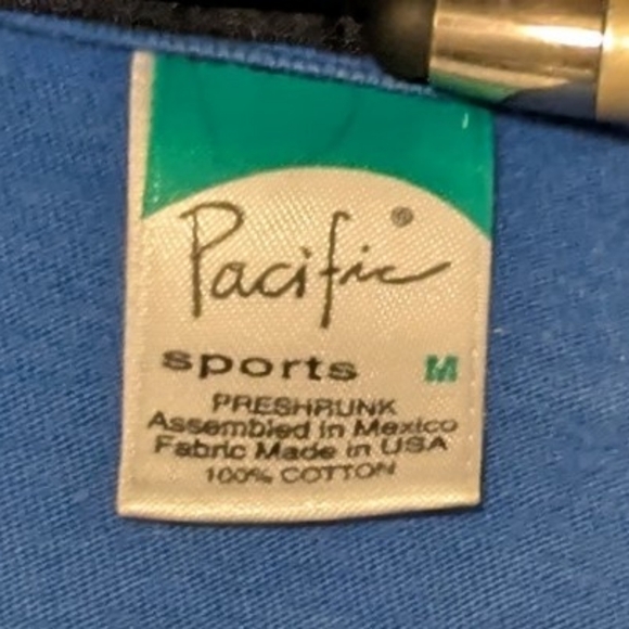 Pacifica Blue and White Short Sleeve Tee Fun Tin Race For The Cure Mens Medium - Picture 4 of 5